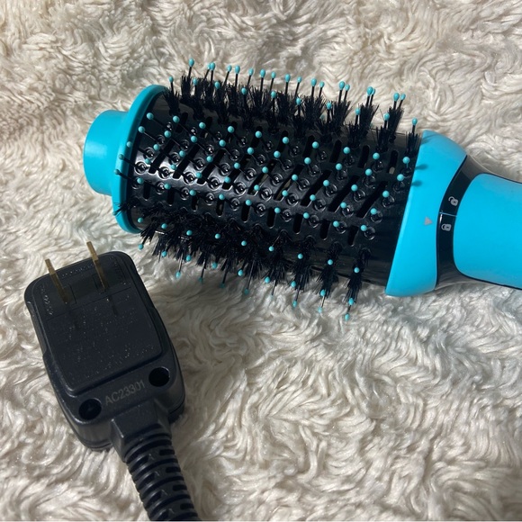 Revlon One-Step Volumizer Original Hair Dryer Hot Air Brush Styler Baby Blue - Picture 4 of 7